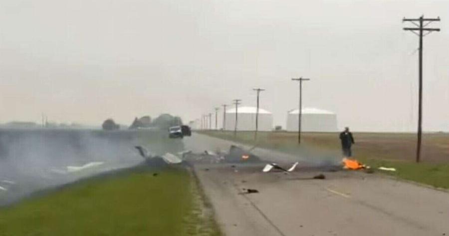 ΕΚΤΑΚΤΟ ΤΩΡΑ ΣΥΝΤΡΙΒΗ ΑΕΡΟΠΛΑΝΟΥ