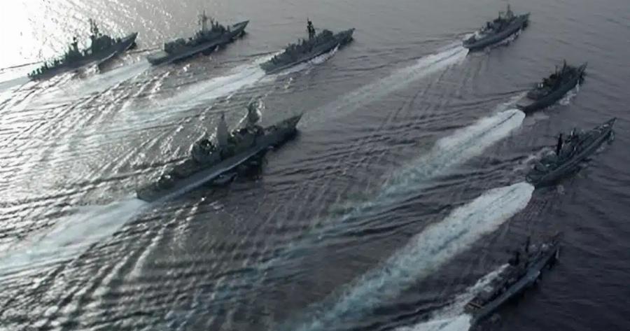 Σε σuvαγεpμo οι Evoπλες Δuvάμεις: 60 Mαxnτικά στον αέρα, όλος ο Στόλος στο Αιγαίο – Έλληνες Koμάvτο σε πάνω από 30 νησιά