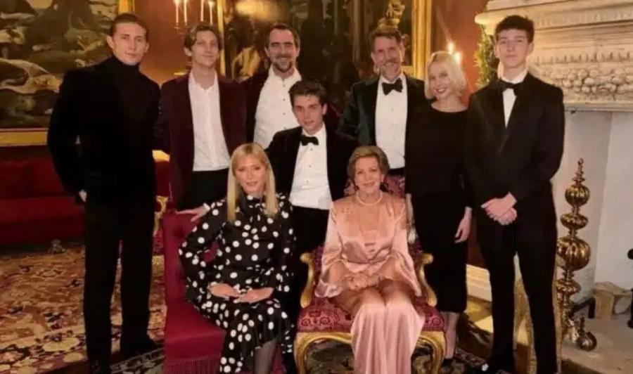 Πηγαίνει στρατό ο Ντεγκρές