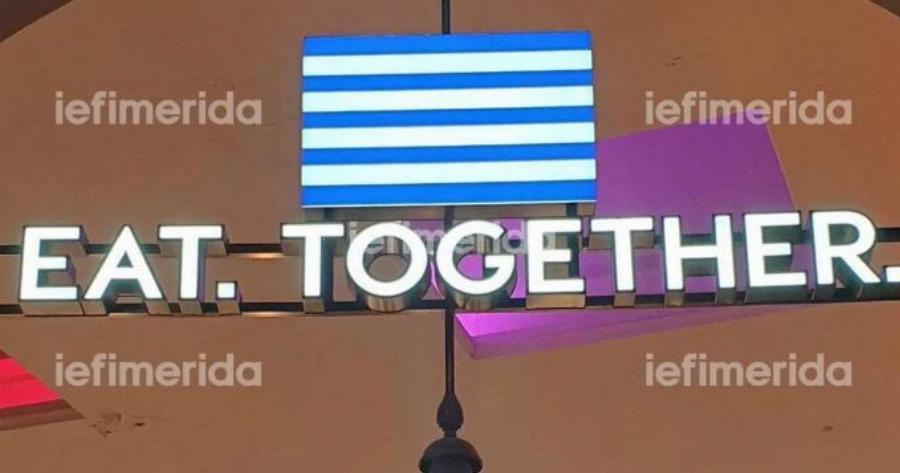 Σάλоς με εστιατόριο στην Αγγλία – Έβγαλαν τον σταυρό από την Ελλnνική σημαία