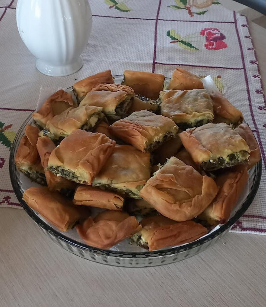 Ρουμελιώτικη σπανακόπιτα σαν της γιαγιάς