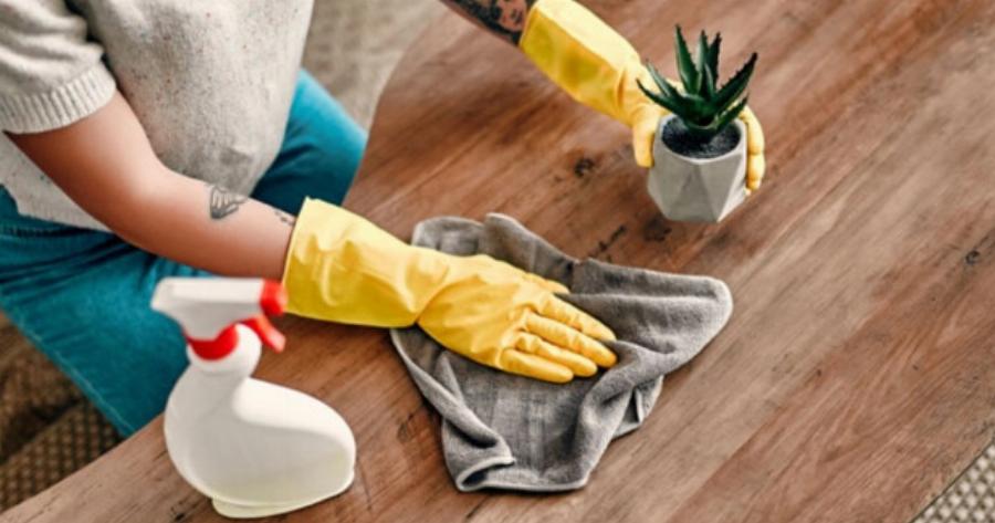 Αφρικανική σκόνη: 4 έξυπνοι τρόποι να απαλλαγείτε από τη σκόνη στο σπίτι