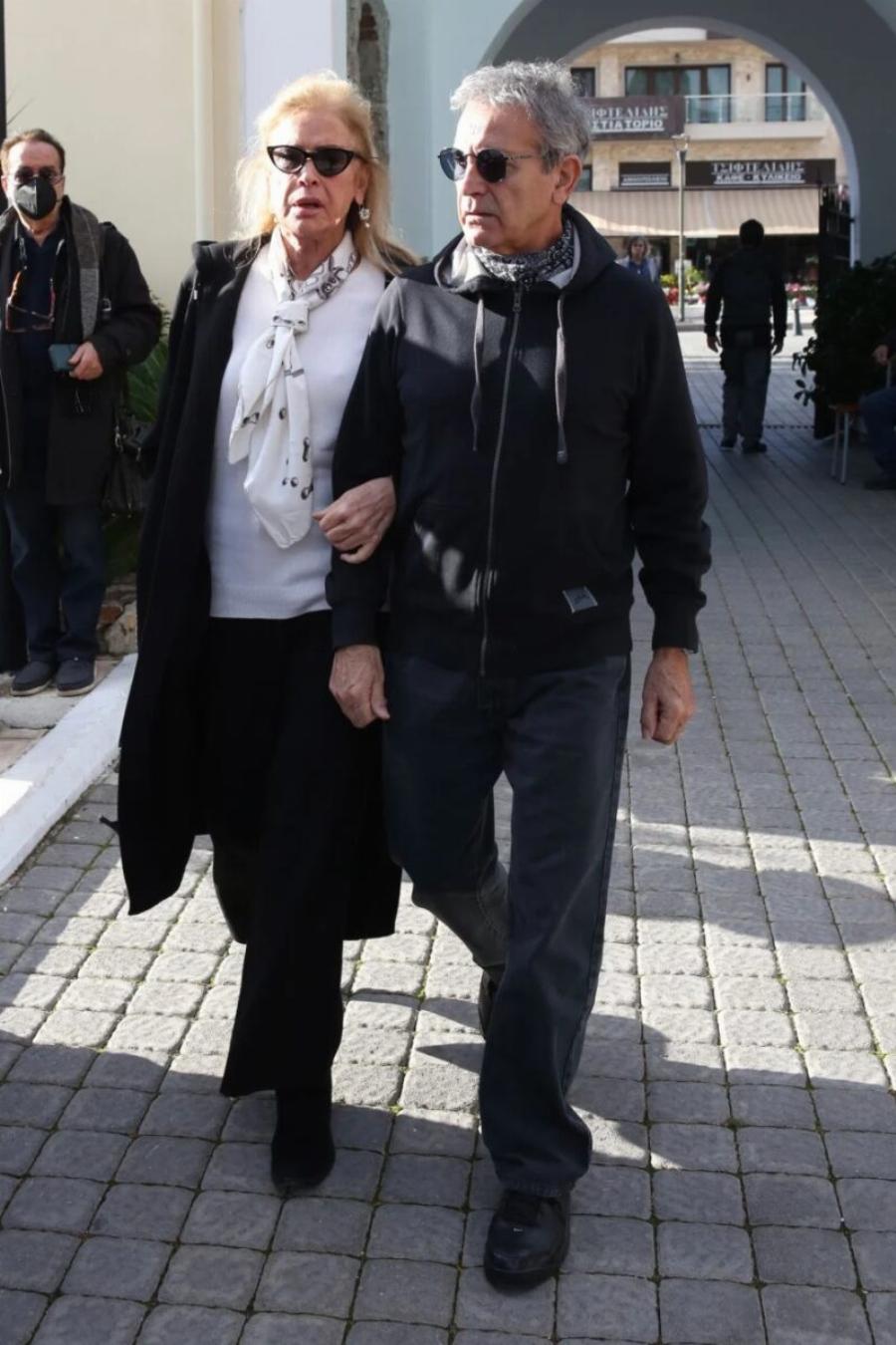 Με το «Βουνό» και τα «Ξένα Χέρια» το τελευταίο αντίο στην Καίτη Γκρέυ