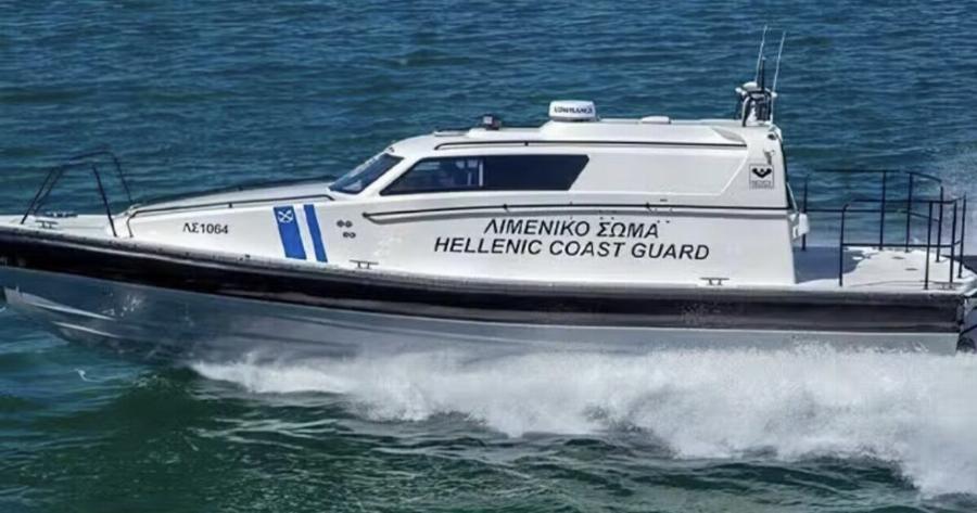 Εντοπίστηκε πτwμα στη θάλασσα πριν από λίγο