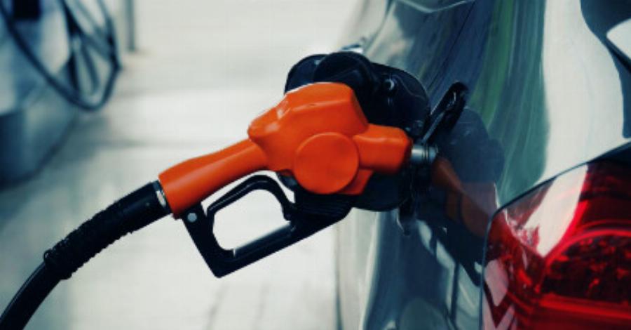 Βενζίνη: Μεγάλη ανάσα για τους Έλληνες – Πότε και πόσο θα πέσει η τιμή της