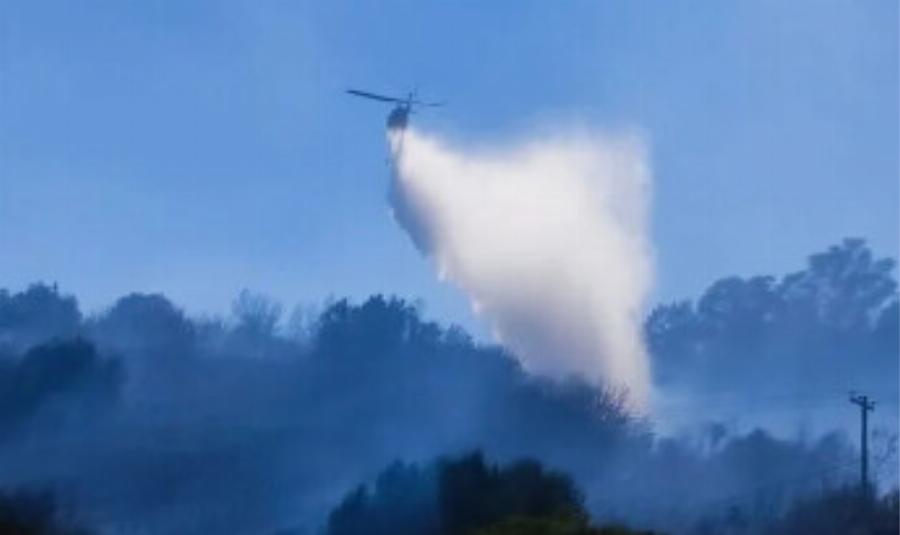 Μεγάλη η φωτιά σε τουριστική πόλη της Ελλάδας – Απομακρύνονται τουρίστες και κάτοικοι, Εστάλη 112