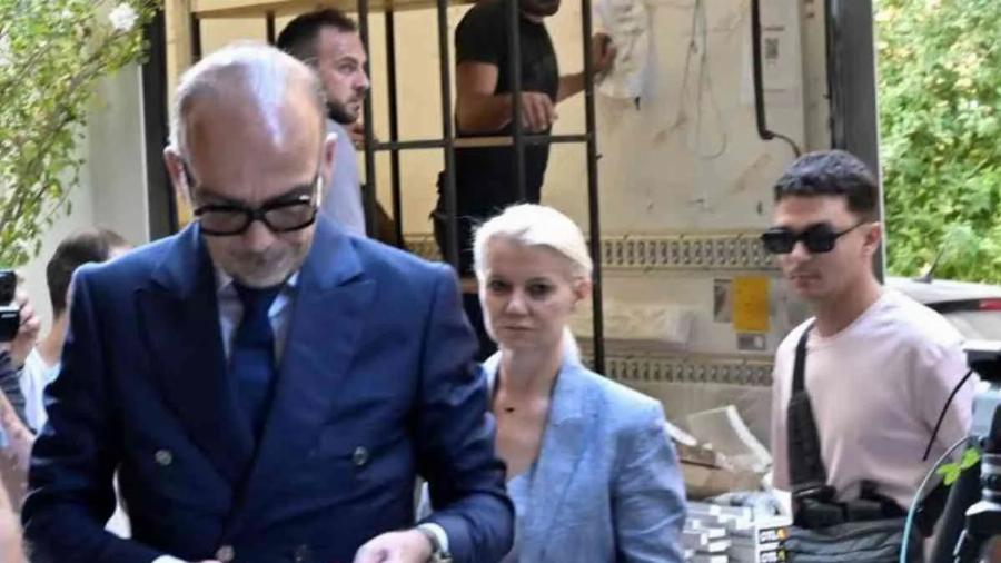 «Δεν θέλω φαγητό, ούτε νερό»: Το συνεχίζει ο γιατρός για την απεργία – Χάος στις φυλακές για τη Γάκα, αδειάζει το κελί της Μουρτζούκου