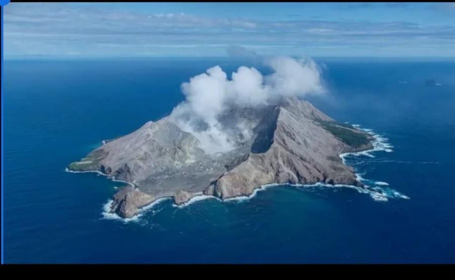 ΕΚΤΑΚΤΗ ΕΙΔΗΣΗ ΓΙΑ ΤHN ΣΑΝΤΟΡΙΝΗ – ΠΑΕΙ ΓΙΑ ΕΚΚΕΝΩΣΗ; ΑΝΕΒΑΙΝΟΥΝ ΤΑ ΡΙΧΤΕΡ – ΤΙ ΣΥΜΒΑΙΝΕΙ