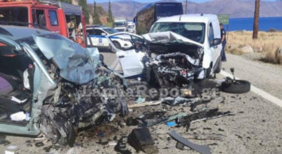Τροχαίο δυστύχημα στη Φωκίδα: Δύο νεκροί και δύο τραυματίες σε μετωπική σύγκρουση