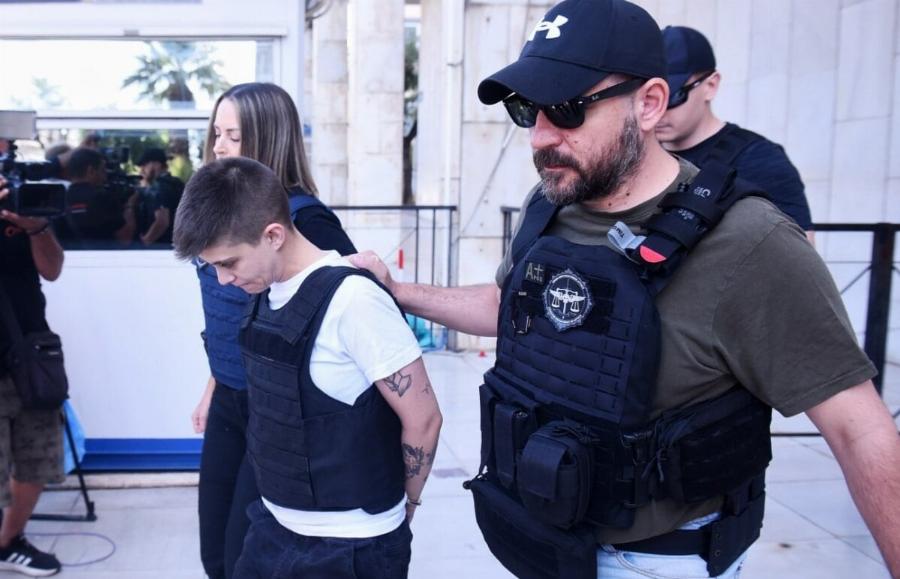 Aγpια Eπiθεσn στη Μουρτζούκου από τη μητέρα του 3χρονου Άγγελου