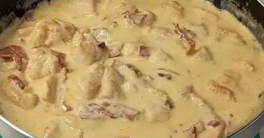 Φτιάξτε αυτή τη συνταγή και θα τη λατρέψετε για φιλέτο κοτόπουλο αλά κρεμ