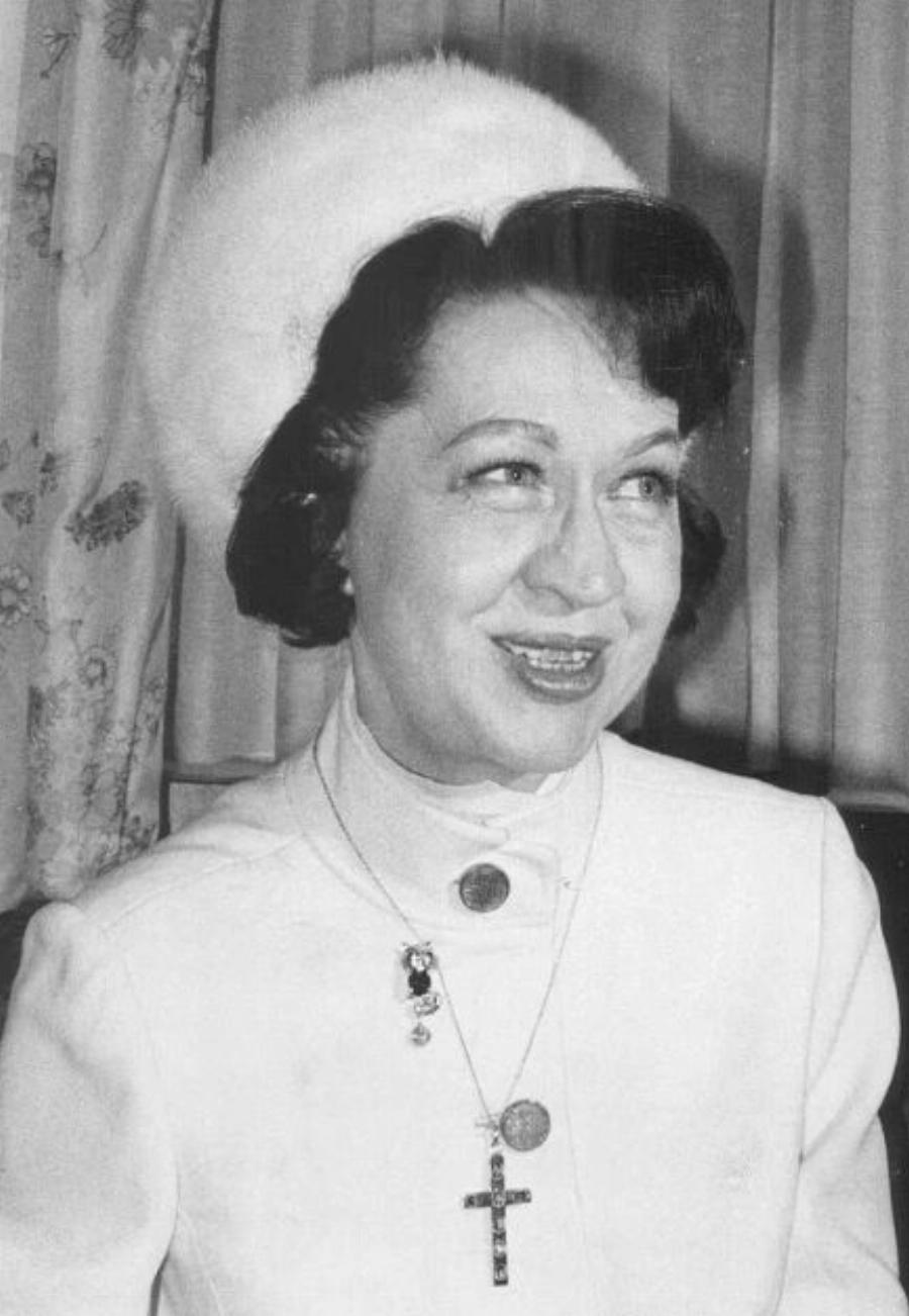 Η γυναίκα που προέβλεψε την 11η Σεπτεμβρίου και τη δoλoφoviα Κένεντι, προειδοποιεί τώρα για το 2025 – Πρόβλεψη ΣOK