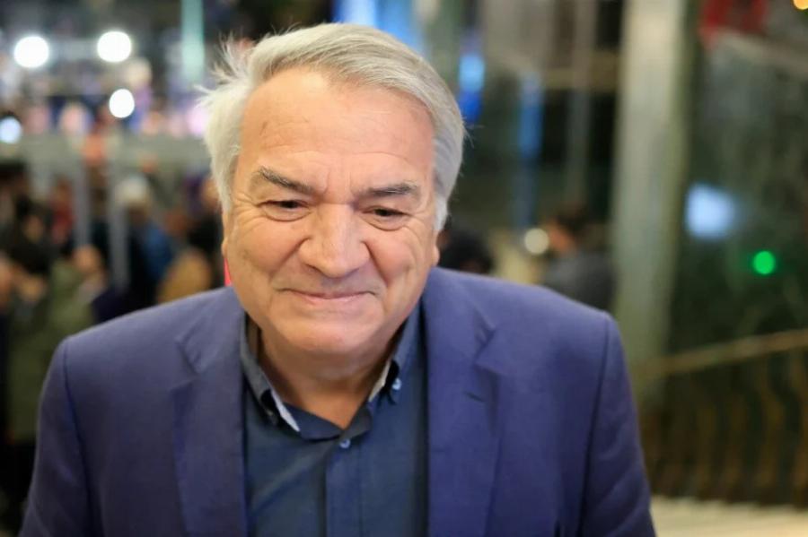 Xαμoς στην παρουσίαση του βιβλίου του Τσίπρα – Φώναζαν: «Να τος ο πρωθυπουργός!»