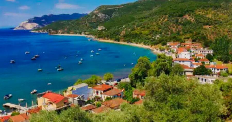 Δήμος στην Ελλάδα δίνει 3.000 ευρώ σε κάθε οικογένεια που θα κάνει τρίτο παιδί