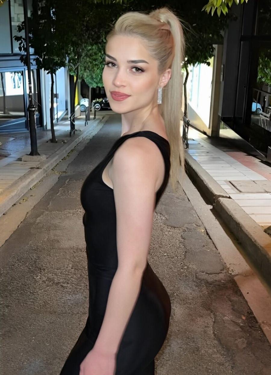 Όλη η Ελλάδα μιλά για αυτήν: Αρραβωνιαστικιά ευρωβουλευτή μπαίνει στο Big Brother και προκαλεί πανικό