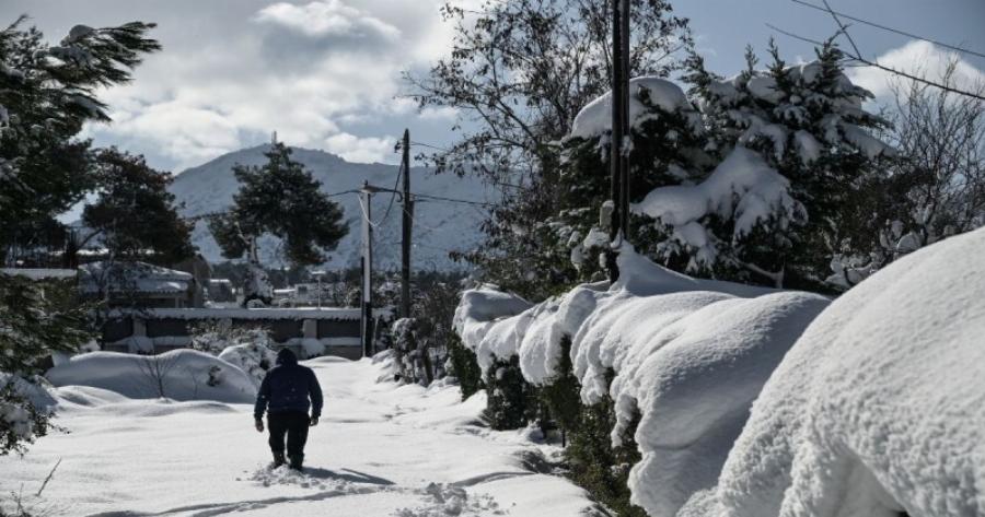 Πολική επέλαση από τα Μερομήνια: Συναγερμός για την έναρξη του 2024 – Έρχονται τα χιόνια στην Αττική