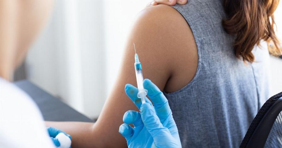 Ποιοι πρέπει να εμβολιαστούν για την εποχική γρίπη στην Ελλάδα