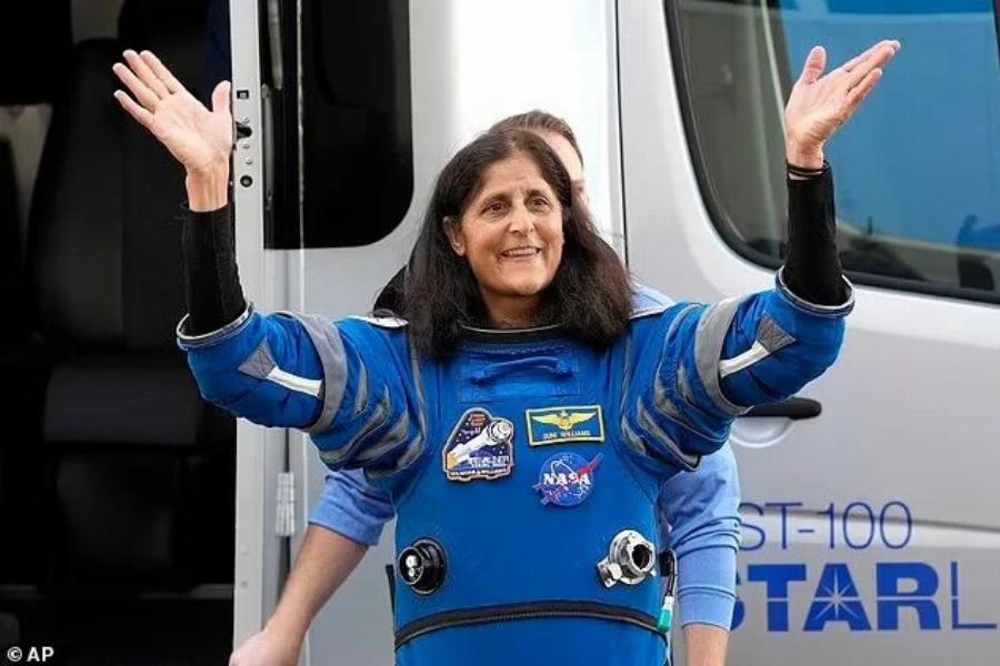 Γιατί γέρασαν 10 χρόνια οι αστροναύτες που επέστρεψαν μετά από 9 μήνες: «Γκρι μαλλιά, πόδια κοτόπουλου και βλάβη στο DNA παρόμοια με το κάπνισμα»