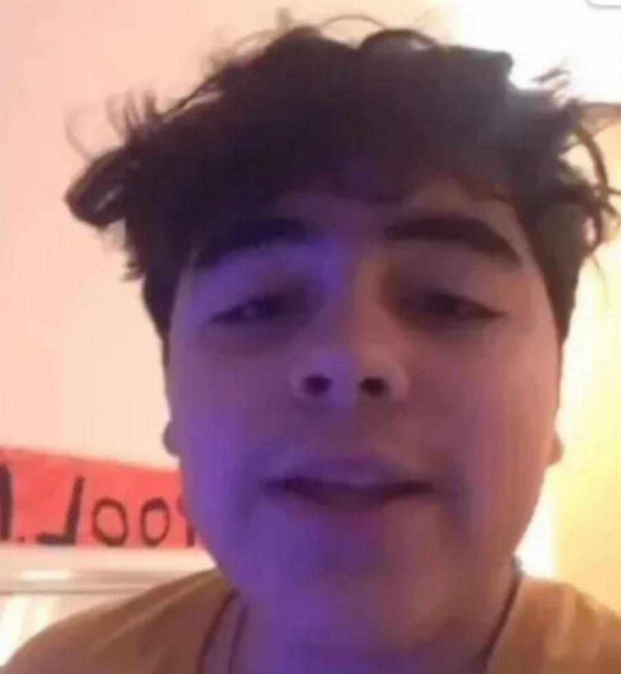 Ζει μακριά από κάμερες, δεν τον γνωρίζουν στον δρόμο: Ο γιος της Βανδή, μεγάλωσε κι έχει αποφασίσει τι δουλειά θα κάνει