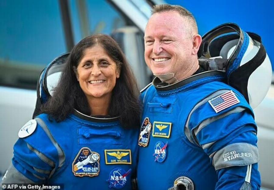 Γιατί γέρασαν 10 χρόνια οι αστροναύτες που επέστρεψαν μετά από 9 μήνες: «Γκρι μαλλιά, πόδια κοτόπουλου και βλάβη στο DNA παρόμοια με το κάπνισμα»