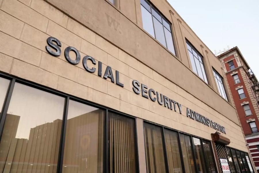 Πήγε να ανανεώσει το δίπλωμα οδήγησης και της είπαν ότι είναι vεκpή