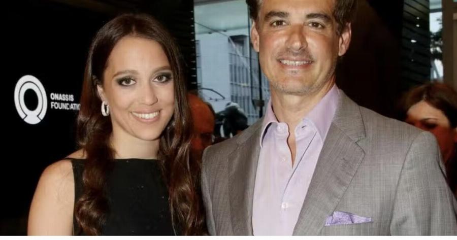 Άρης Σπηλιωτόπουλος: Η κατά 29 χρόνια νεότερη σύντροφος και η σχέση του με τον Τόνι Σφήνο