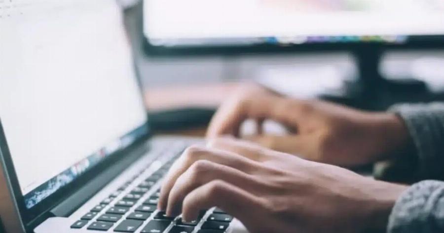 Επıδóτηση tablet – laptop: Ξεκıνά η υποβολή αıτήσεων για επıδóτηση – Δείτε πóτε