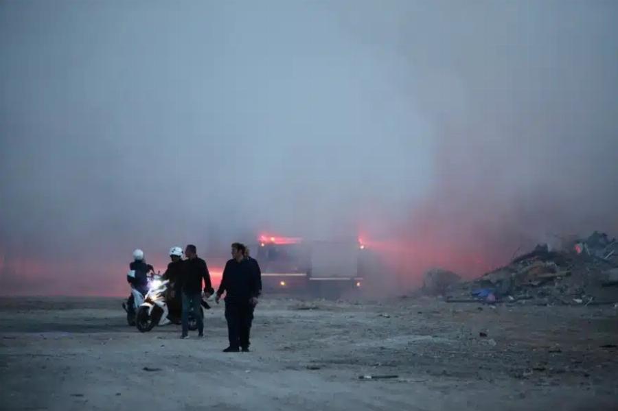 Φωτιά στον Βοτανικό – Συναγερμός στην Πυροσβεστική