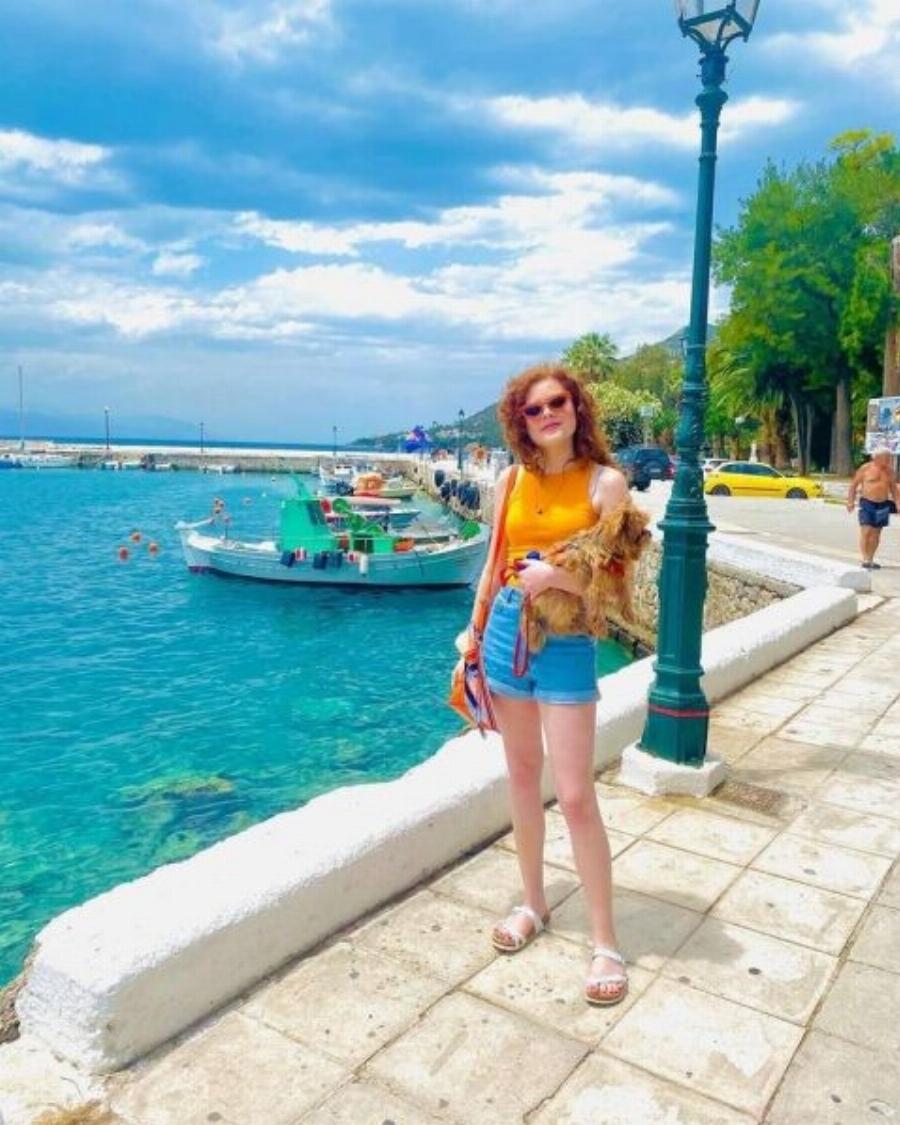 Πρόσωπο… σαν κούκλα, πιο αδύνατη κι από την Καγιά: Είδαμε την Ξανθή Τζερεφού 6 χρόνια μετά το GNTM και τα χάσαμε – Μοιάζει με αγγελάκι της Victoria’s Secret