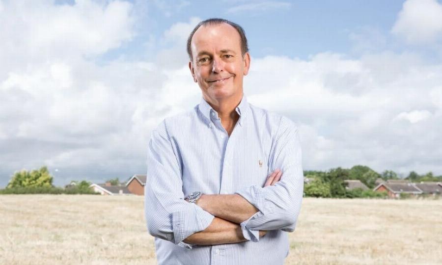 ΕΚΤΑΚΤΟ: Θρήνος – Πέθανε πασίγνωστος παρουσιαστής