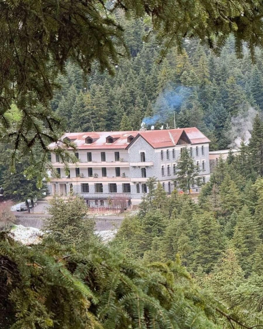 Ελένη Μενεγάκη: Φωτογραφίες από τη χριστουγεννιάτικη απόδρασή της – Η δημόσια έκκληση για την κόρη της