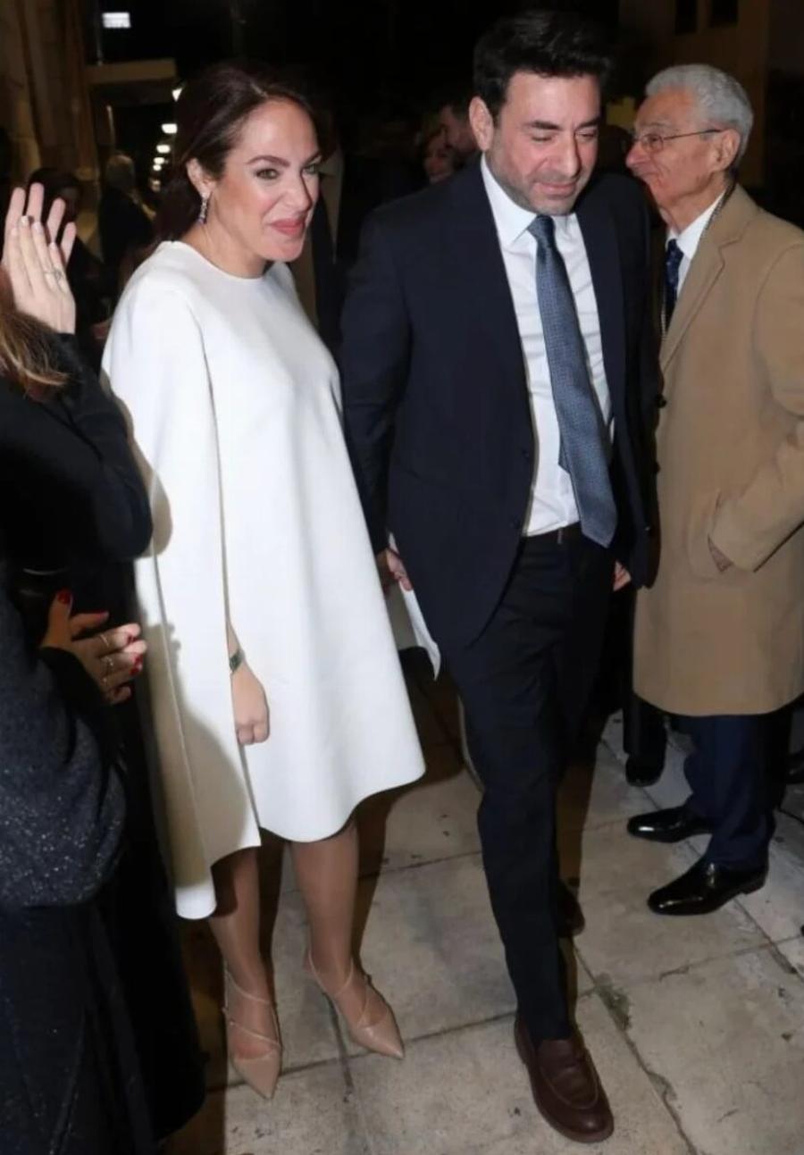 Παντρεύτηκε η Δόμνα Μιχαηλίδου τον Λεωνή Μαντωνάκη