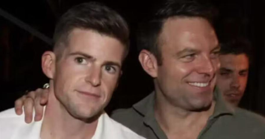 Στέφανος Κασσελάκης – Ταϊλερ Μάκμπεθ: Το «μυστικό» που κρύβει το προσκλητήριο του γάμου τους