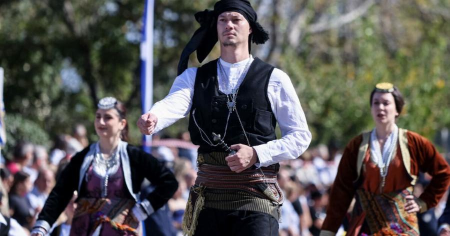 25η Μαρτίου: Σε ποιες περιοχές ακυρώθηκαν οι παρελάσεις