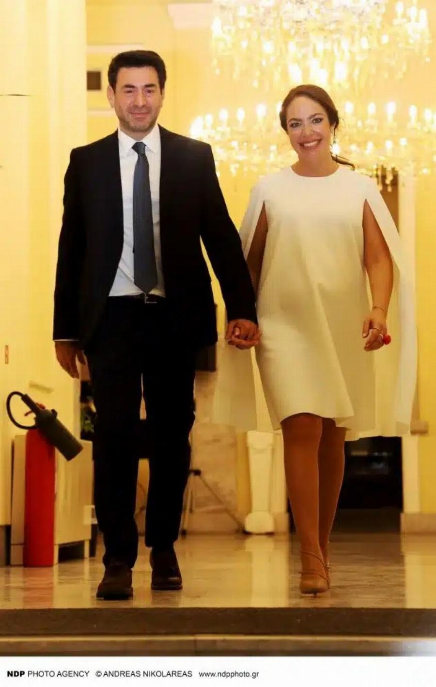 Παντρεύτηκε η Δόμνα Μιχαηλίδου τον Λεωνή Μαντωνάκη