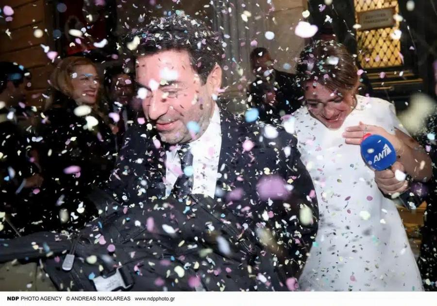 Παντρεύτηκε η Δόμνα Μιχαηλίδου τον Λεωνή Μαντωνάκη