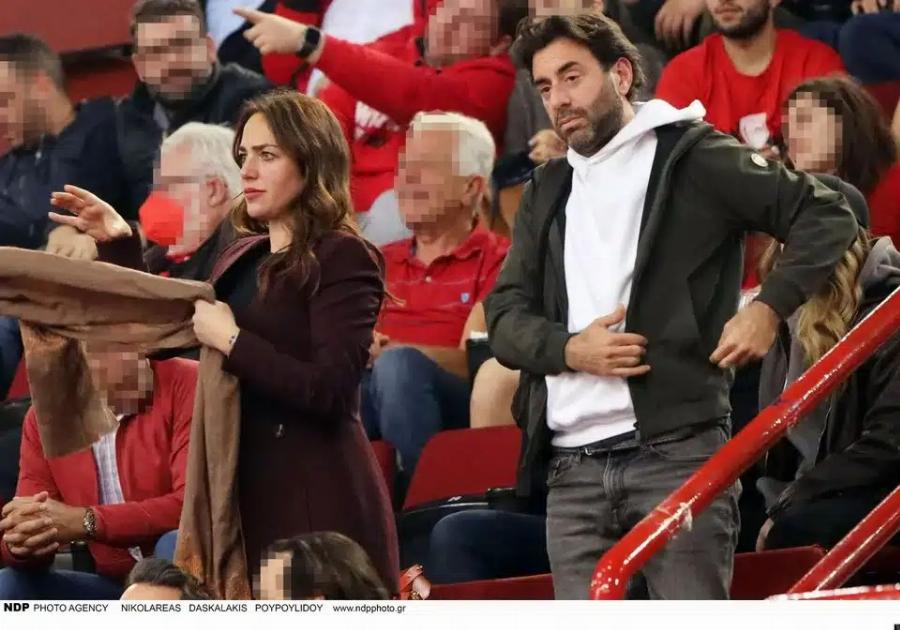 Παντρεύτηκε η Δόμνα Μιχαηλίδου τον Λεωνή Μαντωνάκη