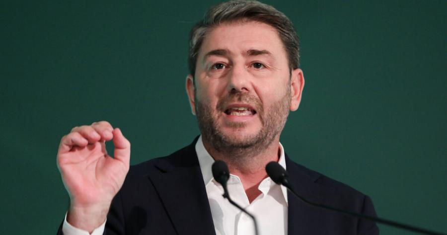 Ραγδαίες πολιτικές εξελίξεις: Παραιτείται ο Ανδρουλάκης από το ΠΑΣΟΚ; Οι 4 υποψήφιοι πρόεδροι