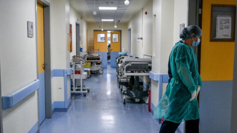 Ο ΕΟΔΥΥ προειδοποιεί όλους τους γονείς: Τι είναι ο παρβοϊός που κόστισε τη ζωή στο 3,5 ετών κοριτσάκι στη Θεσσαλονίκη