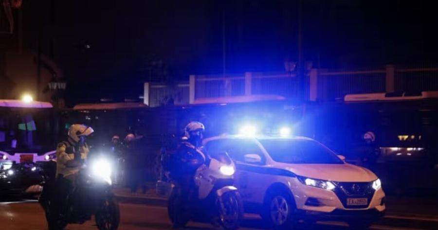 Πuροβολıσμοί στην Αθήνα τώρα