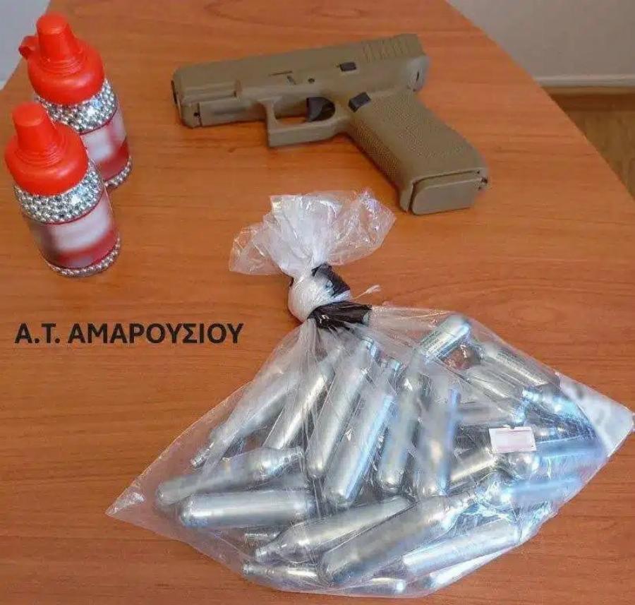 ΣOK! Τι βρńκε η ΕΛ.ΑΣ. στον 20xρονο που σuvελnφθn για την Eπiθεσn στον Πέτρο Κουσουλό