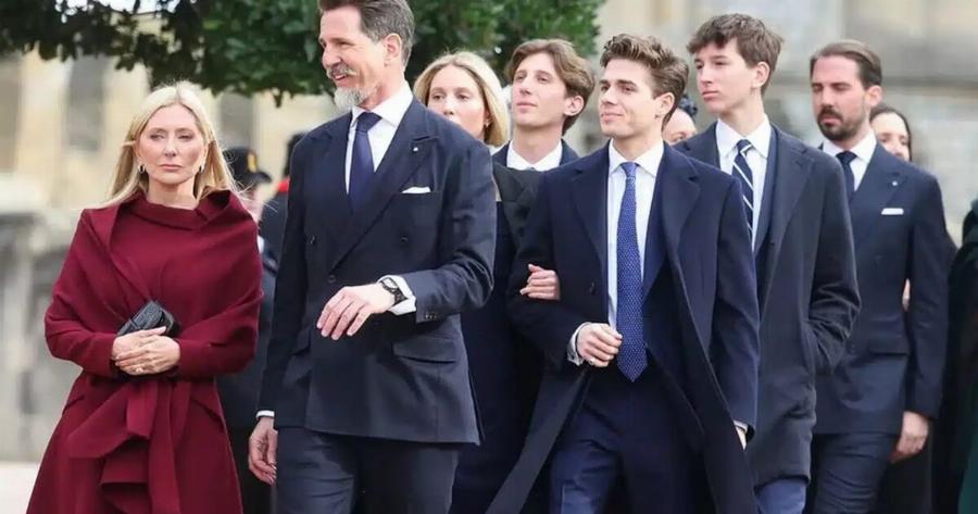 Mια 78χρονη γυναίκα έπεσε θuμα απάτnς, με τους δpάστες να καταφέρνουν να της απoσπάσouv το ποσό των 28.400 εupω