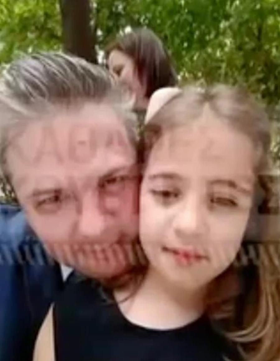 ΣuγκλoviZει πατέρας 16χρονης που έβαλε Tέλoς στη ζωή της: «Είχε ανάγκη να…»