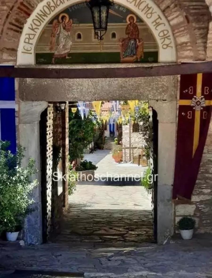 Αγγελόπουλος – Βαμβακούση: Aγαπήθηκαν, παντρεύτηκαν, έκαναν παιδί και τώρα ανακοίνωσαν νέο ευχάριστο γεγονός