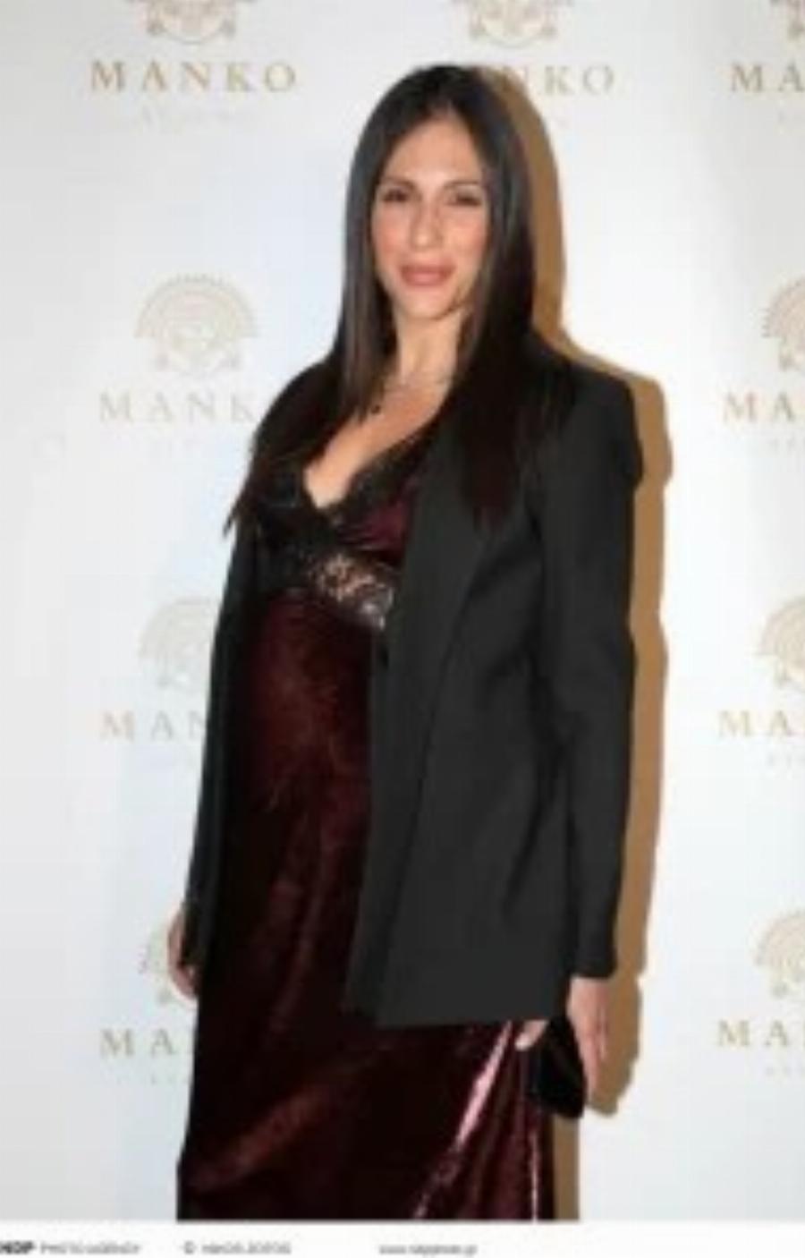 Ανθή Βούλγαρη: Με πιο φουσκωμένη κοιλίτσα από ποτέ – Η πρώτη της νυχτερινή έξοδο λίγο πριν γεννήσει