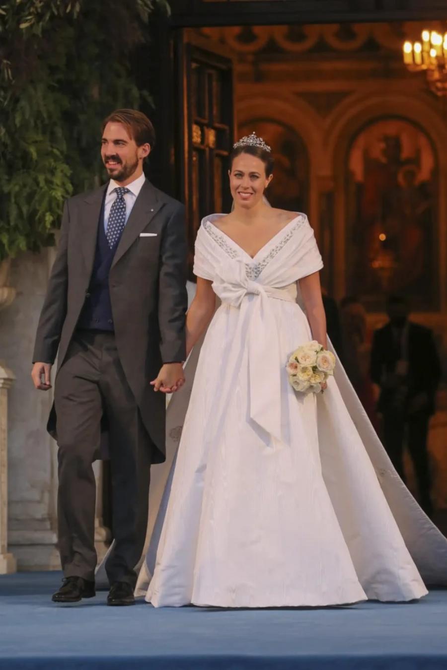 Χρυσή Βαρδινογιάννη: Με ιστορική τιάρα στο γάμο της με τον Νικόλαο Ντε Γκρες – Την ίδια είχε φορέσει και η Τατιάνα Μπλάτνικ