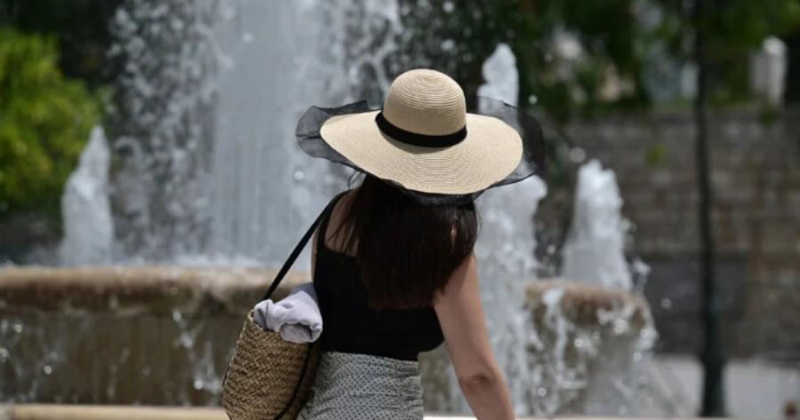 Νέο έκτακτο δελτίο ΕΜΥ: Ποια θα είναι η μέρα «κόλαση» – Ποιες περιοχές θα «ψηθούν» με 43άρια