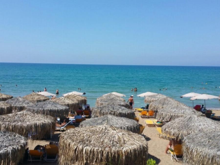 Η Μύκονος της Πελοποννήσου: Φθηνές τιμές, θάλασσες-λάδι, πας με 40€ βενζίνη & κάνεις τις διακοπές της ζωής σου