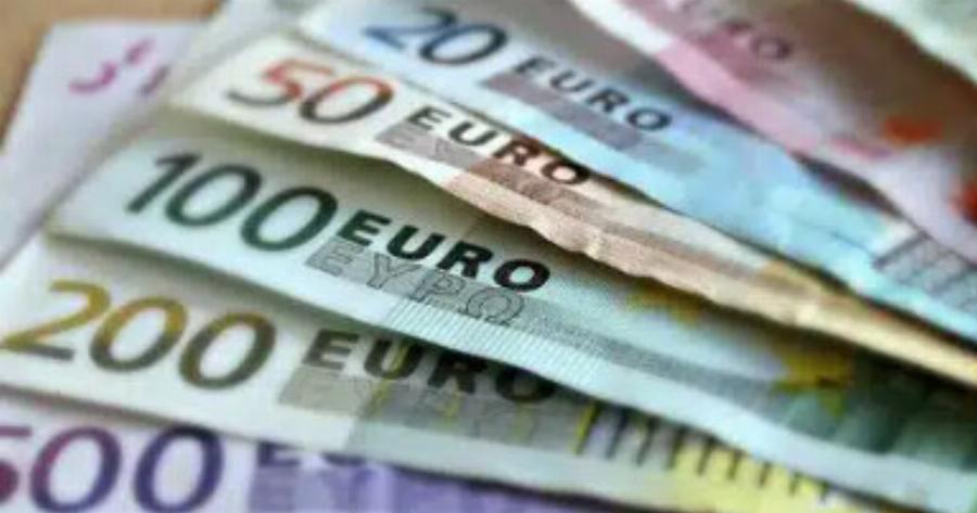 Πότε και ποιοι θα πάρουν το «κοινωνικό μέρισμα» από την έκτακτη εισφορά