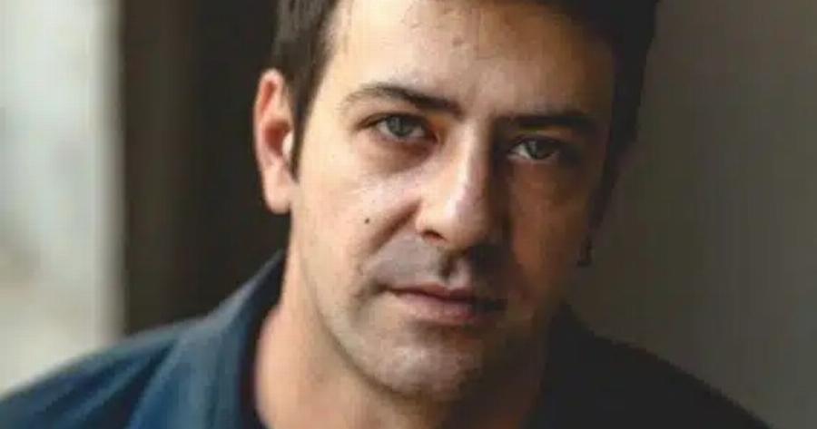 Δύσκολες ώρες για τον ηθοποιό Μπουσουλόπουλο: «Είναι σε άσχημη κατάσταση!»